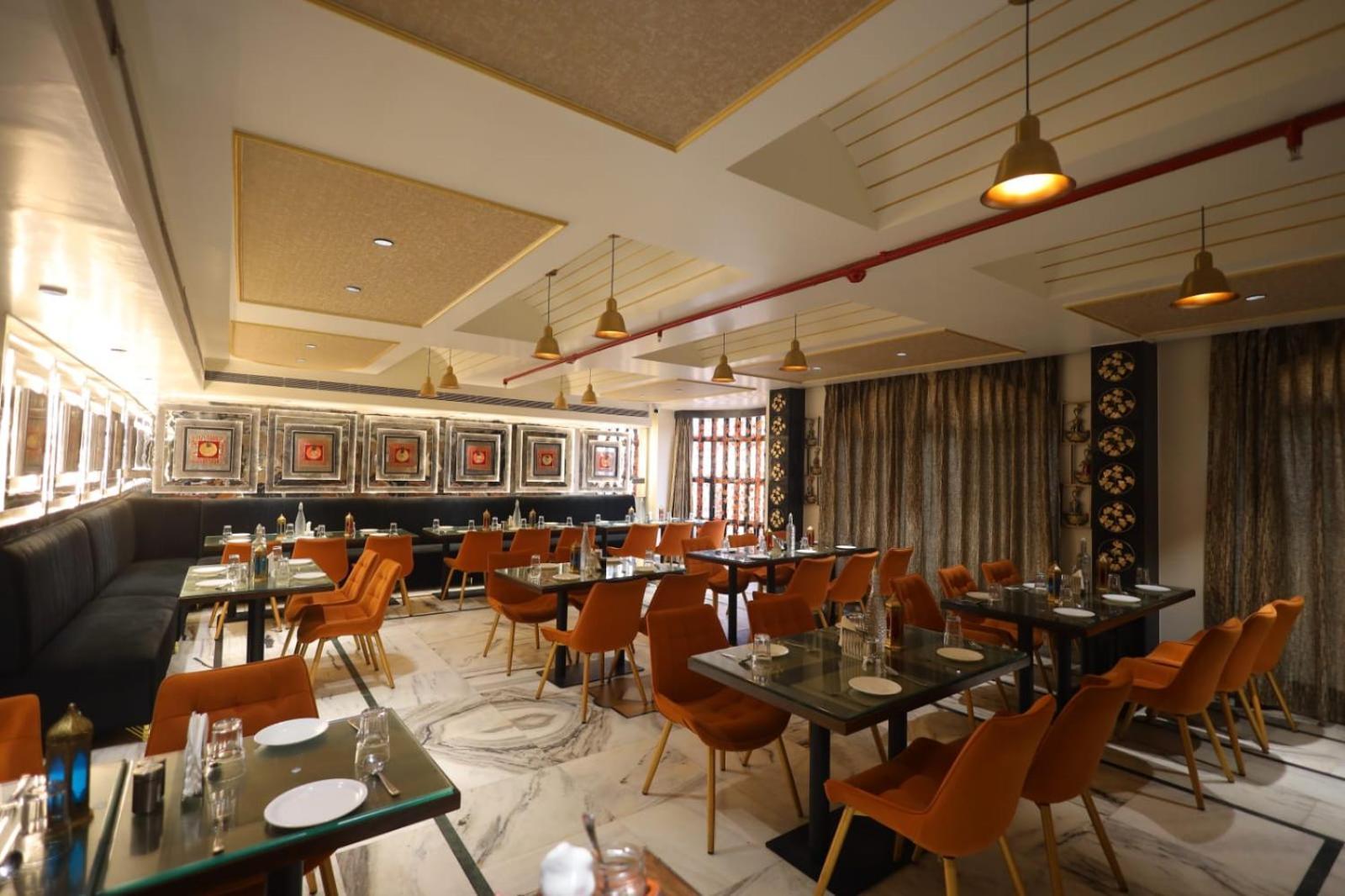 Hotel Sheetal Regency,Near Janambhumi Mathura Kültér fotó